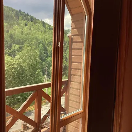 Szálloda Shovkova Kositsya Jaremcse