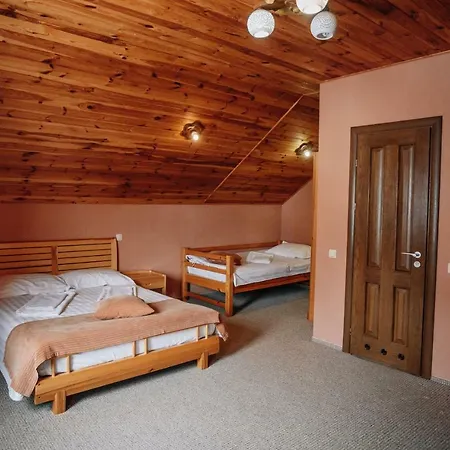 Shovkova Kositsya Hotel