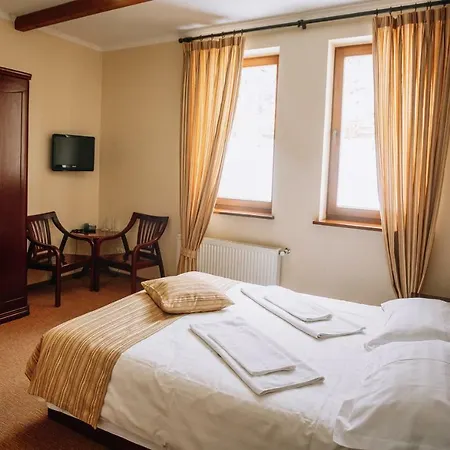 Shovkova Kositsya Hotel