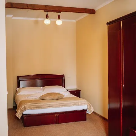 Shovkova Kositsya Yaremche