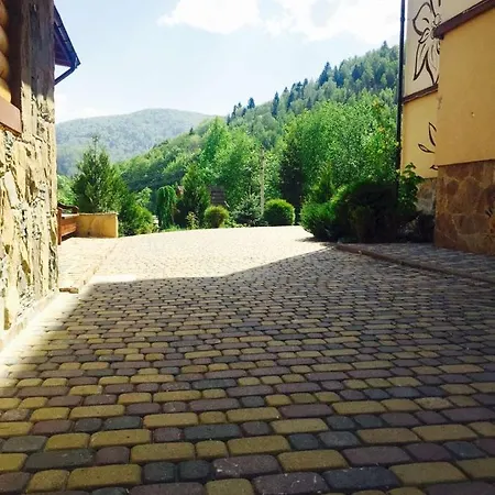 Shovkova Kositsya Hotel *